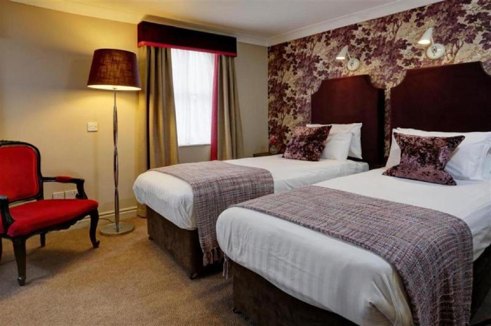 Doubletree By Hilton York Hotel Екстериор снимка