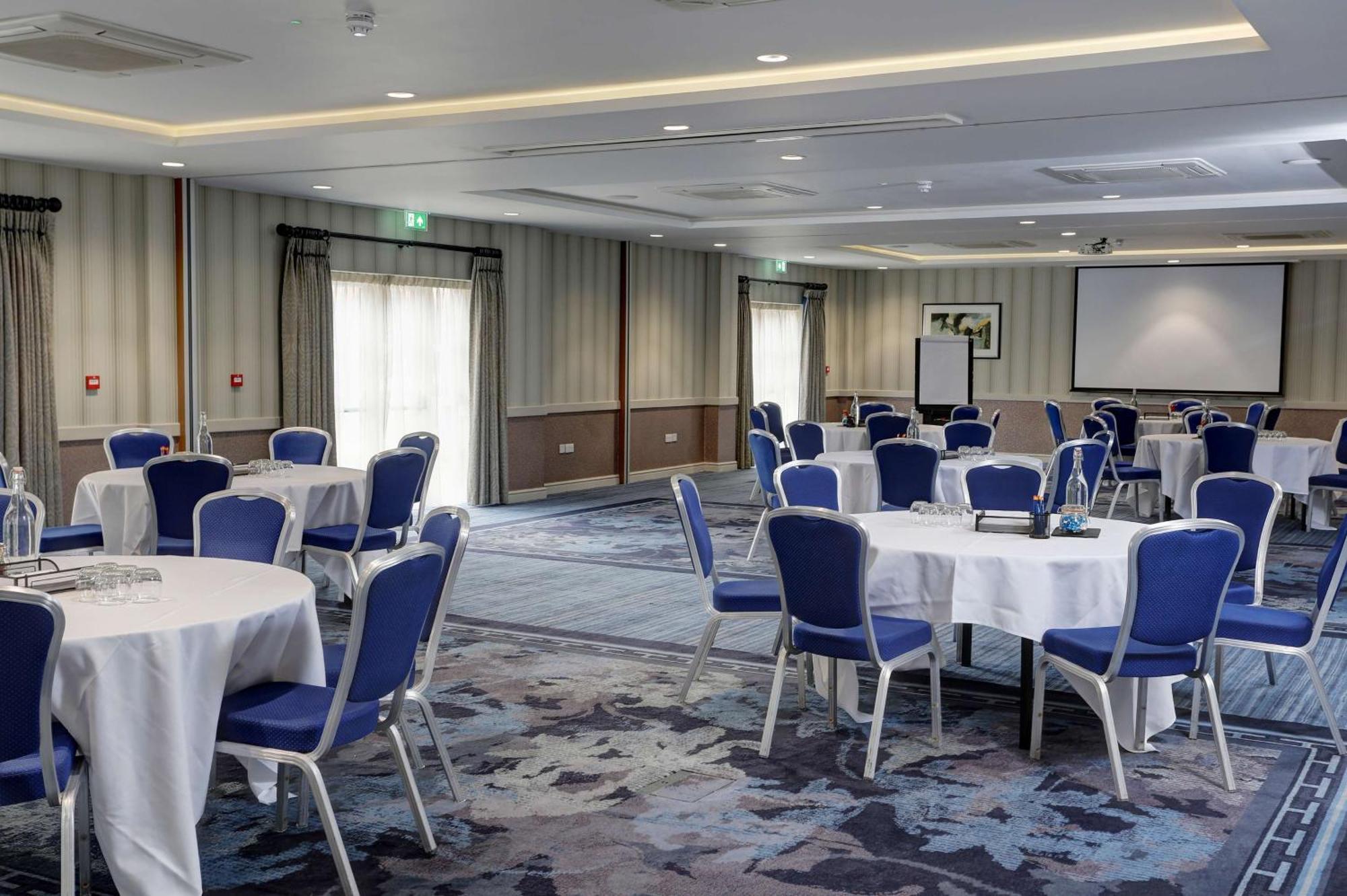 Doubletree By Hilton York Hotel Екстериор снимка