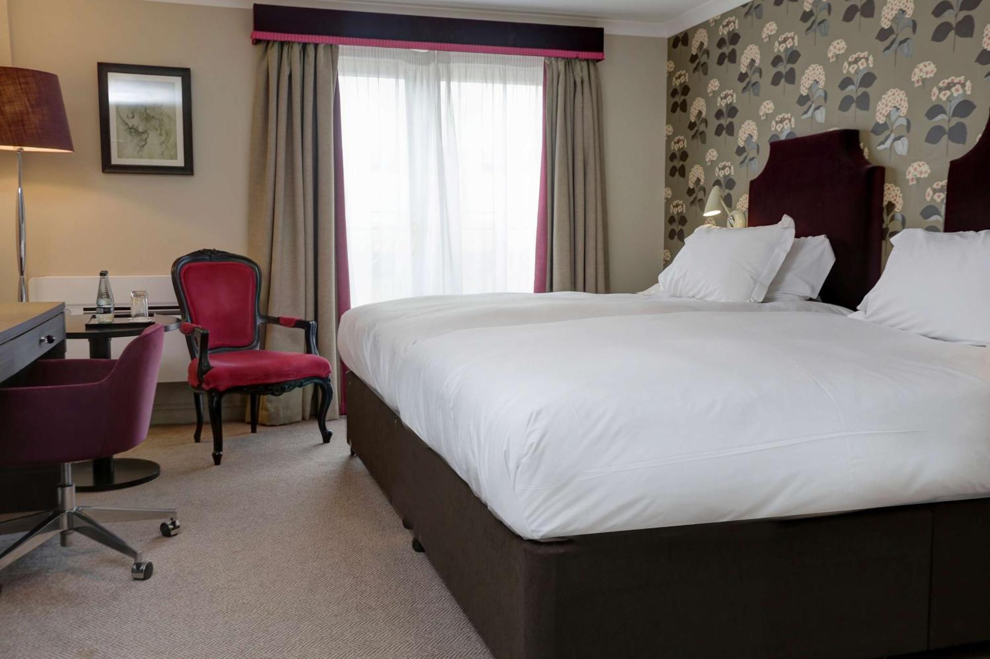 Doubletree By Hilton York Hotel Екстериор снимка